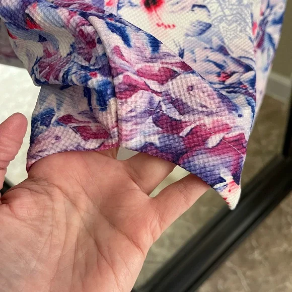 L’ATISTE Floral Cut Out Mini Dress‎ Size Medium - Picture 6 of 6